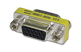 Adapter 15 pol. HD Stecker/Kupplung